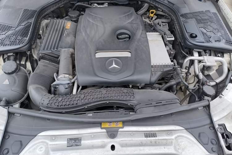 Used Mercedes-Benz C-Class 2017 C 200 Sport Edition Engine Bay
