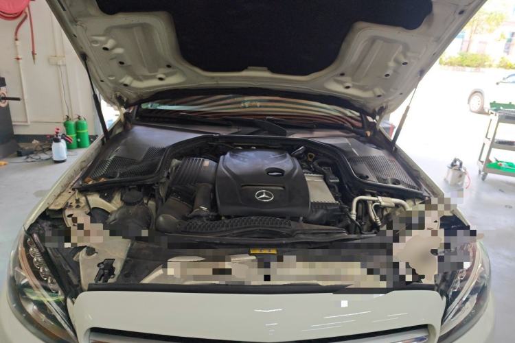 Used Mercedes-Benz C-Class 2017 Facelift C 200 L Sport Edition Engine Bay