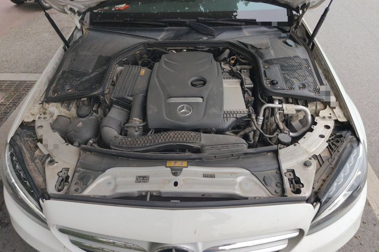 Used Mercedes-Benz C-Class 2017 Facelift C 200 L Sport Edition Engine Bay