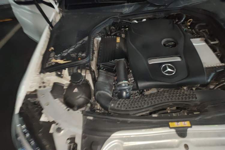 Used Mercedes-Benz C-Class 2017 C 200 Sport Edition Engine Bay Right