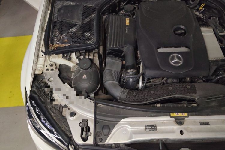 Used Mercedes-Benz C-Class 2017 C 200 L Sport Edition Engine Bay Right