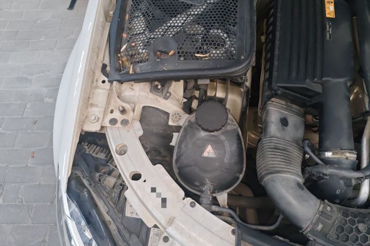 Used Mercedes-Benz C-Class 2017 C 200 Sport Edition Engine Bay Right