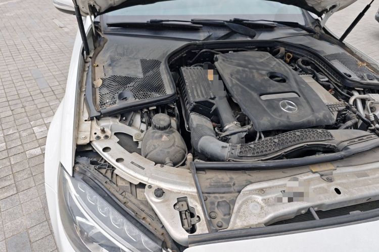 Used Mercedes-Benz C-Class 2017 Facelift C 200 L Sport Edition Engine Bay Right