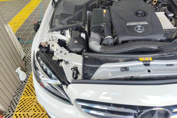 Used Mercedes-Benz C-Class 2017 Restyled C 200 Sport Edition Engine Bay Right