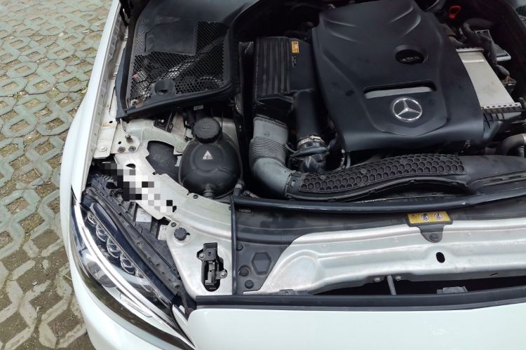 Used Mercedes-Benz C-Class 2017 C 180 Estate Engine Bay Right