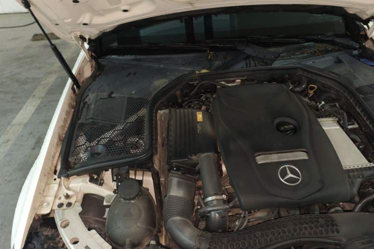 Used Mercedes-Benz C-Class 2017 C 200 Sport Edition Engine Bay Right