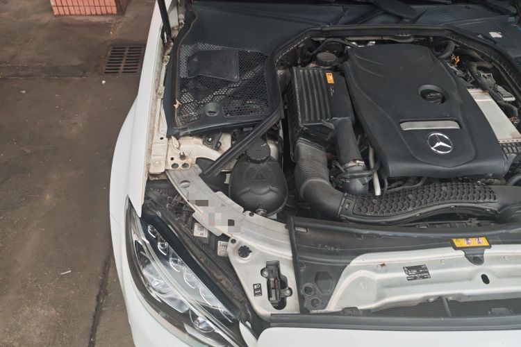 Used Mercedes-Benz C-Class 2017 C 200 L 4MATIC Sport Edition Engine Bay Right