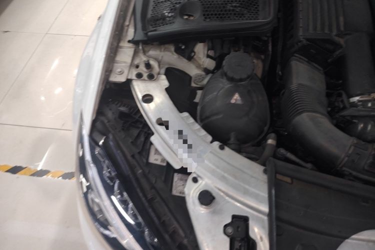 Used Mercedes-Benz C-Class 2017 Facelift C 200 L Sport Edition Engine Bay Right