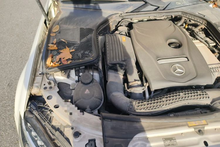 Used Mercedes-Benz C-Class 2017 C 200 L Sport Edition Engine Bay Right