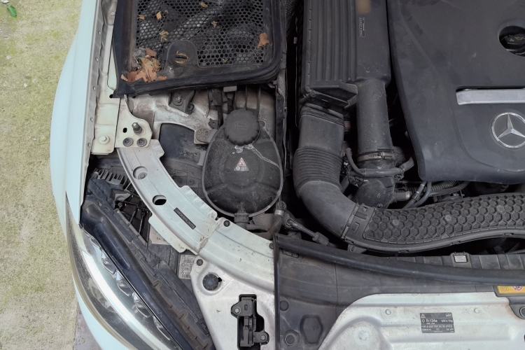Used Mercedes-Benz C-Class 2017 Facelift C 200 L Sport Edition Engine Bay Right
