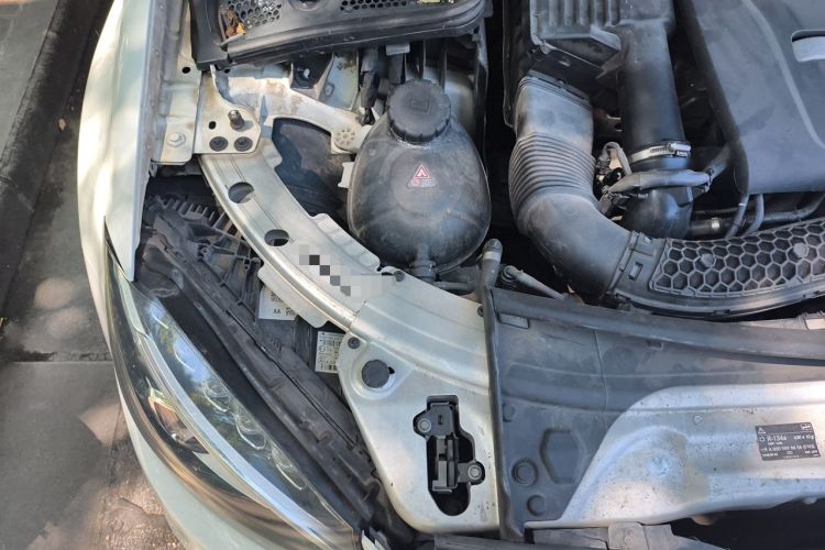 Used Mercedes-Benz C-Class 2017 Restyled C 200 Sport Edition Engine Bay Right