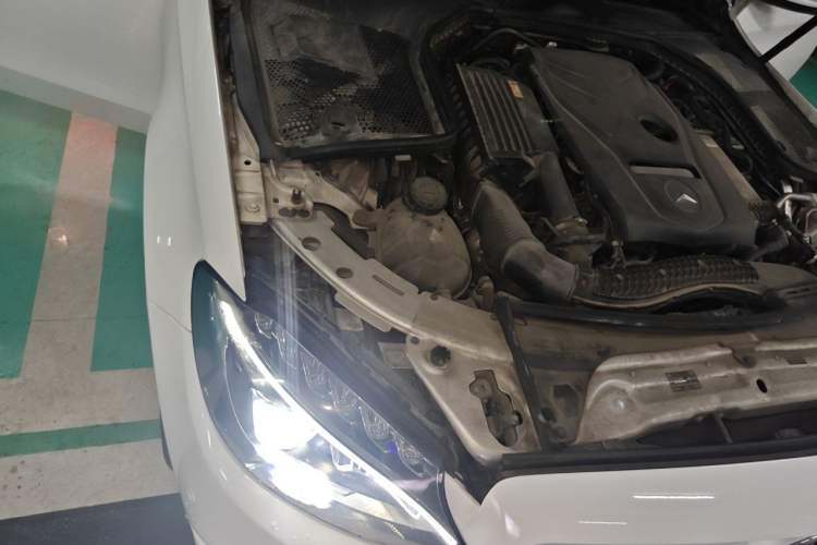 Used Mercedes-Benz C-Class 2017 Revised C 180 L Dynamic Sports Edition Engine Bay Right
