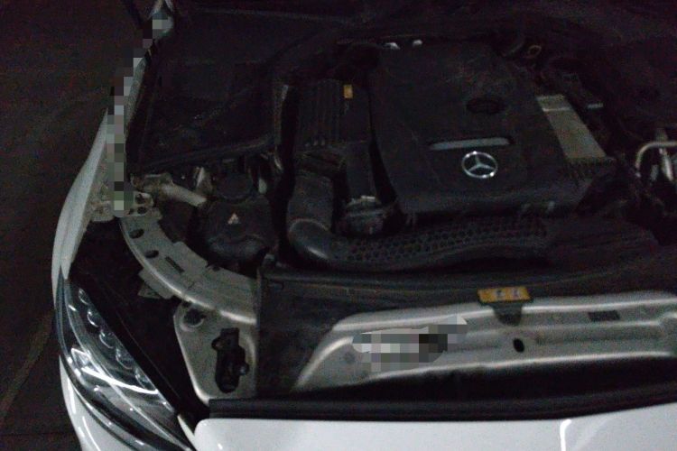 Used Mercedes-Benz C-Class 2017 Facelift C 200 L Sport Edition Engine Bay Right