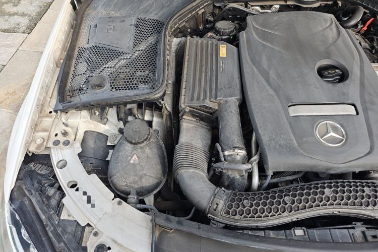 Used Mercedes-Benz C-Class 2017 C 180 L Sport Edition Engine Bay Right