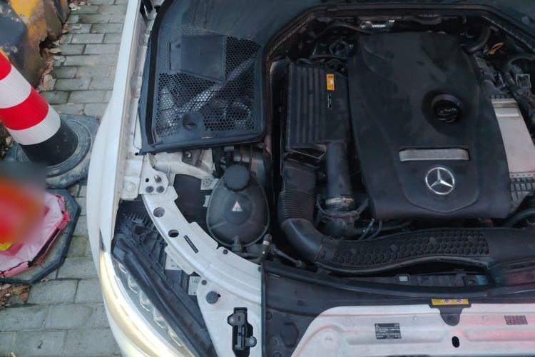 Used Mercedes-Benz C-Class 2017 Facelift C 200 L Sport Edition Engine Bay Right
