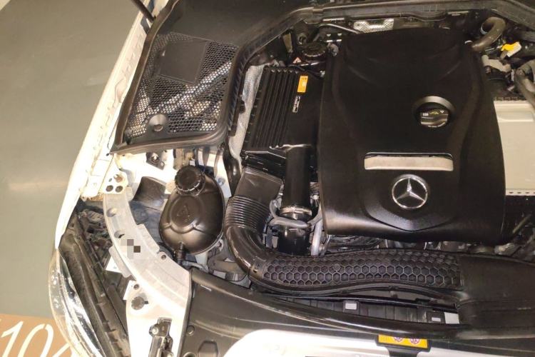 Used Mercedes-Benz C-Class 2017 C 200 Sport Edition Engine Bay Right