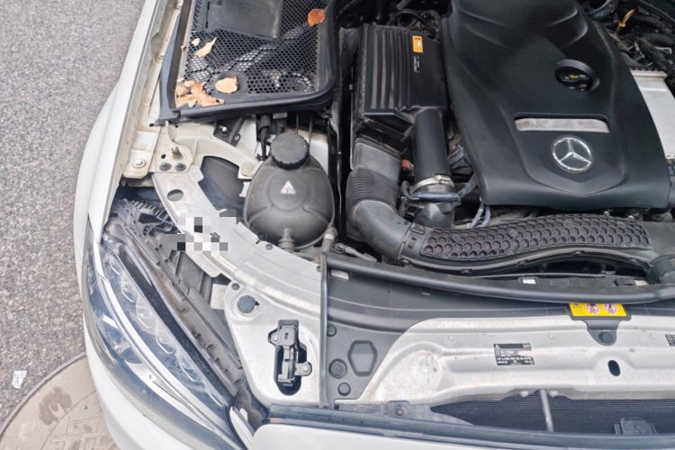 Used Mercedes-Benz C-Class 2017 Facelift C 200 L Sport Edition Engine Bay Right