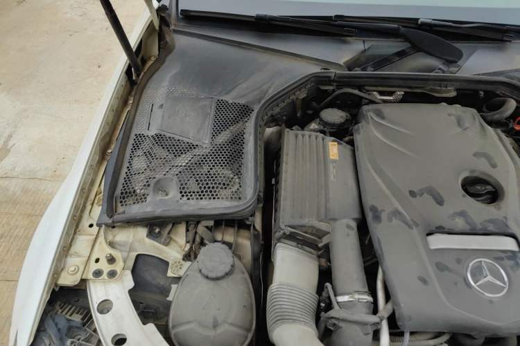 Used Mercedes-Benz C-Class 2017 C 180 L Sport Edition Engine Bay Right