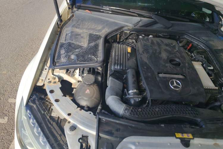 Used Mercedes-Benz C-Class 2017 Restyled C 180 L Fashion Edition Sport Version Engine Bay Right