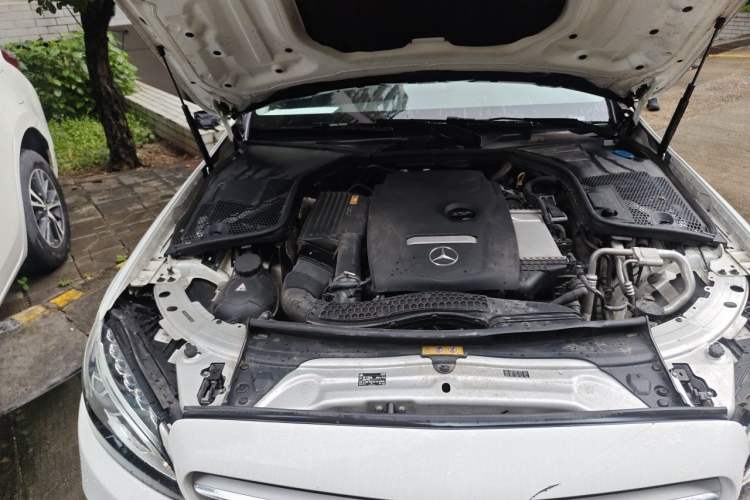 Used Mercedes-Benz C-Class 2017 Restyled C 200 Sport Edition Engine Bay Right