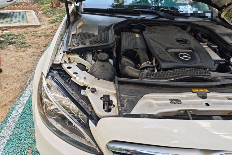 Used Mercedes-Benz C-Class 2017 C 200 L Sport Edition Engine Bay Right