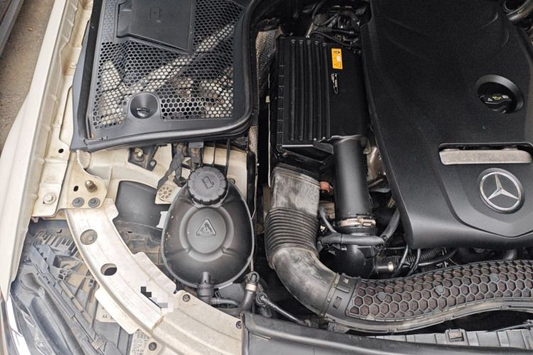 Used Mercedes-Benz C-Class 2017 Facelift C 200 L Sport Edition Engine Bay Right
