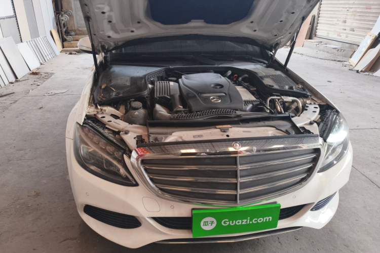 Used Mercedes-Benz C-Class 2017 C 180 L Engine Bay Right