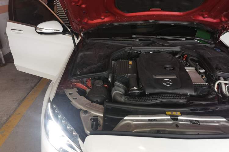 Used Mercedes-Benz C-Class 2017 Revised C 180 L Dynamic Sports Edition Engine Bay Right