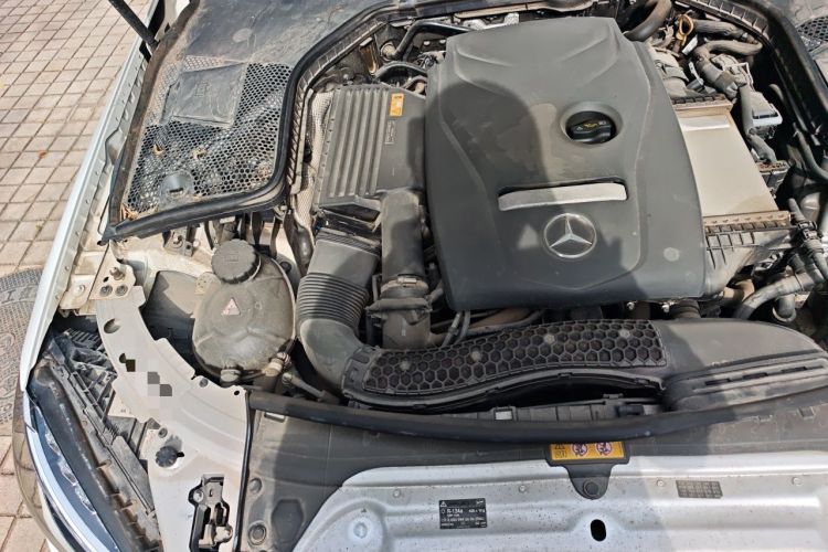 Used Mercedes-Benz C-Class 2017 Facelift C 200 L Sport Edition Engine Bay Right