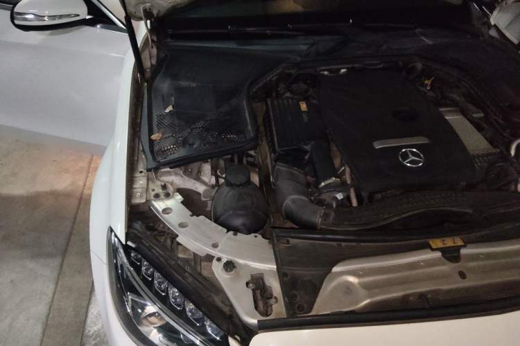 Used Mercedes-Benz C-Class 2017 Restyled C 200 Sport Edition Engine Bay Right
