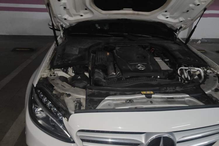 Used Mercedes-Benz C-Class 2017 Restyled C 180 L Fashion Edition Sport Version Engine Bay Right
