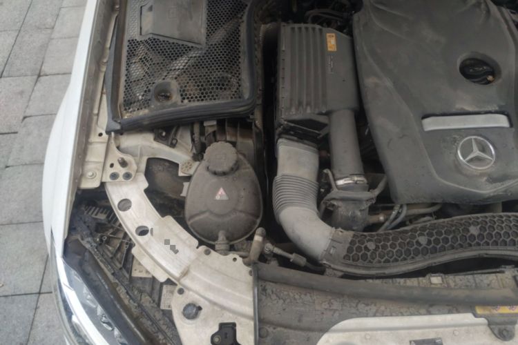 Used Mercedes-Benz C-Class 2017 Restyled C 200 Sport Edition Engine Bay Right