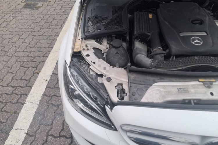 Used Mercedes-Benz C-Class 2017 Facelift C 200 L Sport Edition Engine Bay Right
