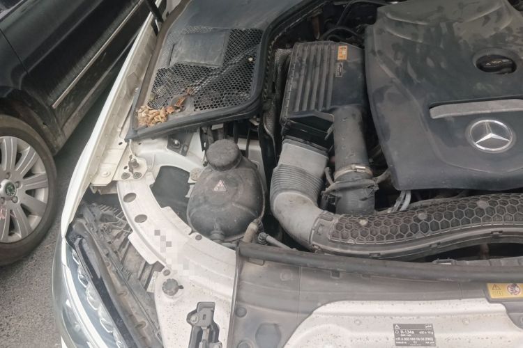 Used Mercedes-Benz C-Class 2017 Facelift C 200 L Engine Bay Right