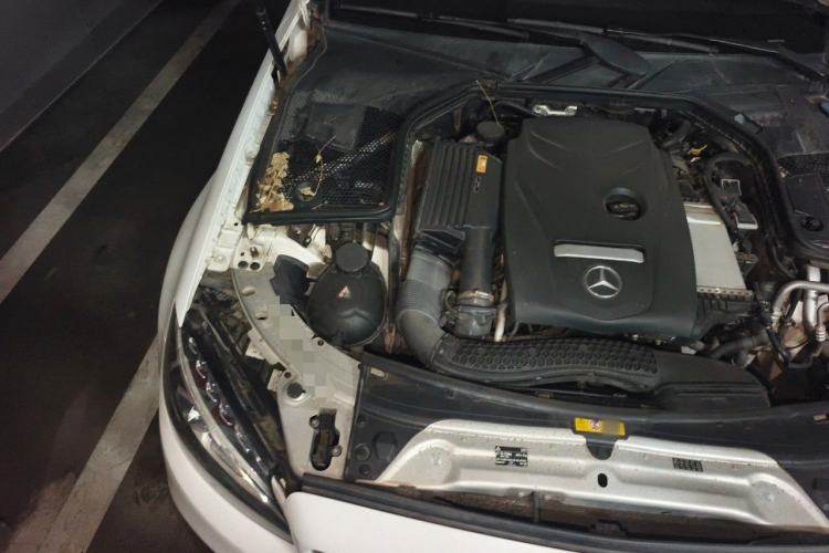Used Mercedes-Benz C-Class 2017 C 200 L Engine Bay Right