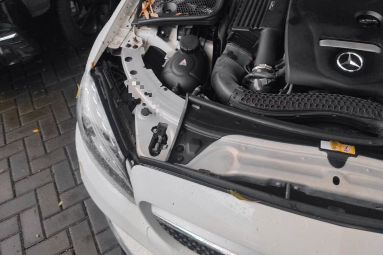 Used Mercedes-Benz C-Class 2017 Facelift C 200 Coupe Engine Bay Right