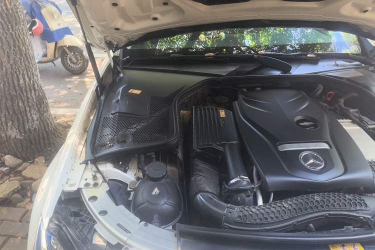 Used Mercedes-Benz C-Class 2017 Restyled C 180 L Fashion Edition Sport Version Engine Bay Right