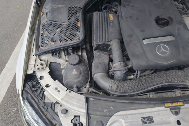 Used Mercedes-Benz C-Class 2017 C 200 L Sport Edition Engine Bay Right