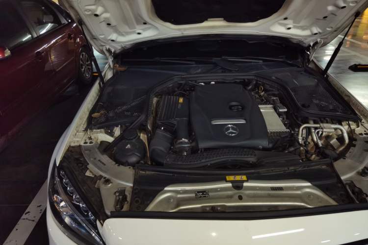 Used Mercedes-Benz C-Class 2017 Restyled C 200 Sport Edition Engine Bay Right