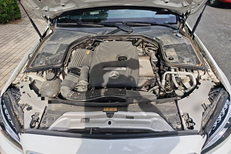 Used Mercedes-Benz C-Class 2017 Facelift C 200 L Sport Edition Engine Bay