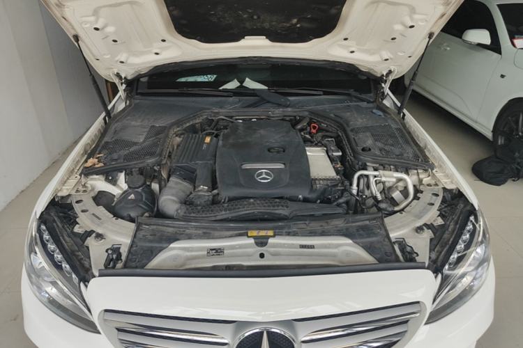 Used Mercedes-Benz C-Class 2017 Restyled C 180 L Fashion Edition Sport Version Engine Bay