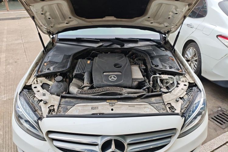 Used Mercedes-Benz C-Class 2017 Facelift C 200 L Sport Edition Engine Bay