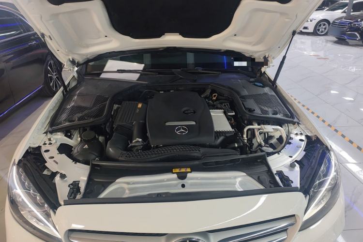 Used Mercedes-Benz C-Class 2017 Facelift C 200 Station Wagon Engine Bay