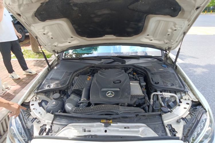 Used Mercedes-Benz C-Class 2017 Facelift C 200 L Sport Edition Engine Bay