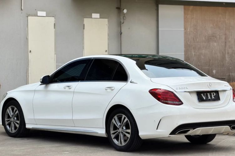 Used Mercedes-Benz C-Class 2017 C 200 L Sport Edition Exterior 1