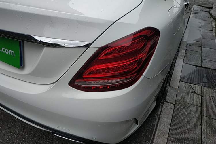 Used Mercedes-Benz C-Class 2017 C 180 L Sport Edition Exterior 1