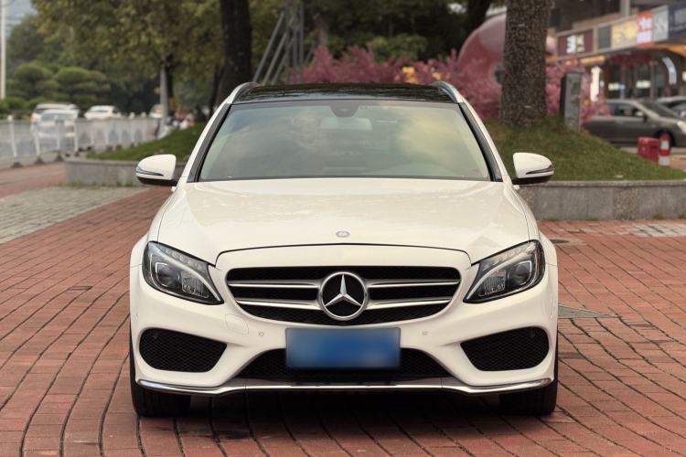 Used Mercedes-Benz C-Class 2017 C 200 station wagon Exterior 1