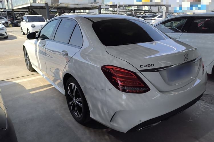 Used Mercedes-Benz C-Class 2017 C 200 Sport Edition Exterior 2
