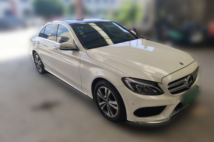 Used Mercedes-Benz C-Class 2017 Facelift C 200 L Sport Edition Exterior 2