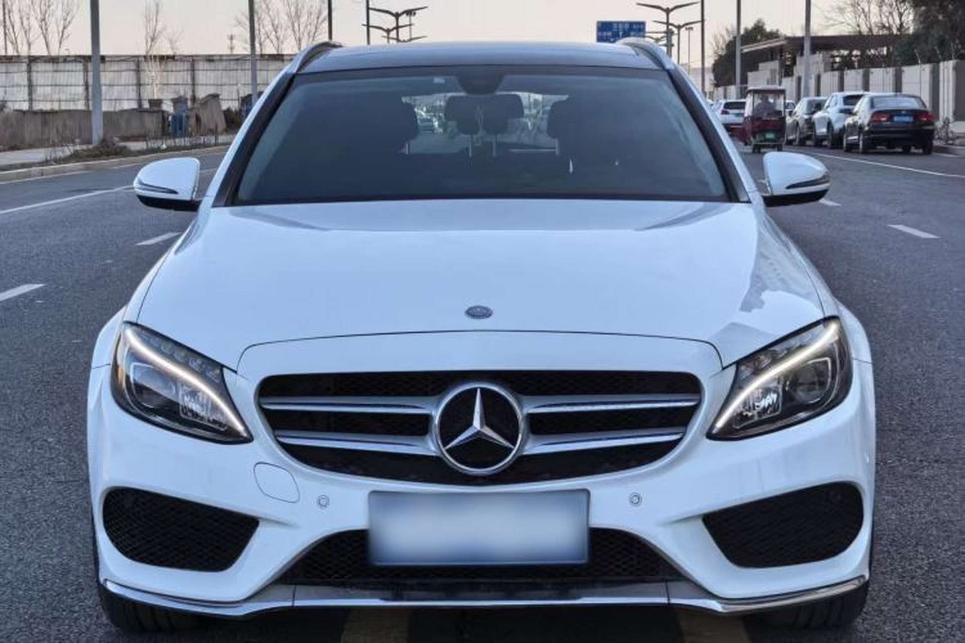 Used Mercedes-Benz C-Class 2017 Facelift C 180 Estate Exterior 2